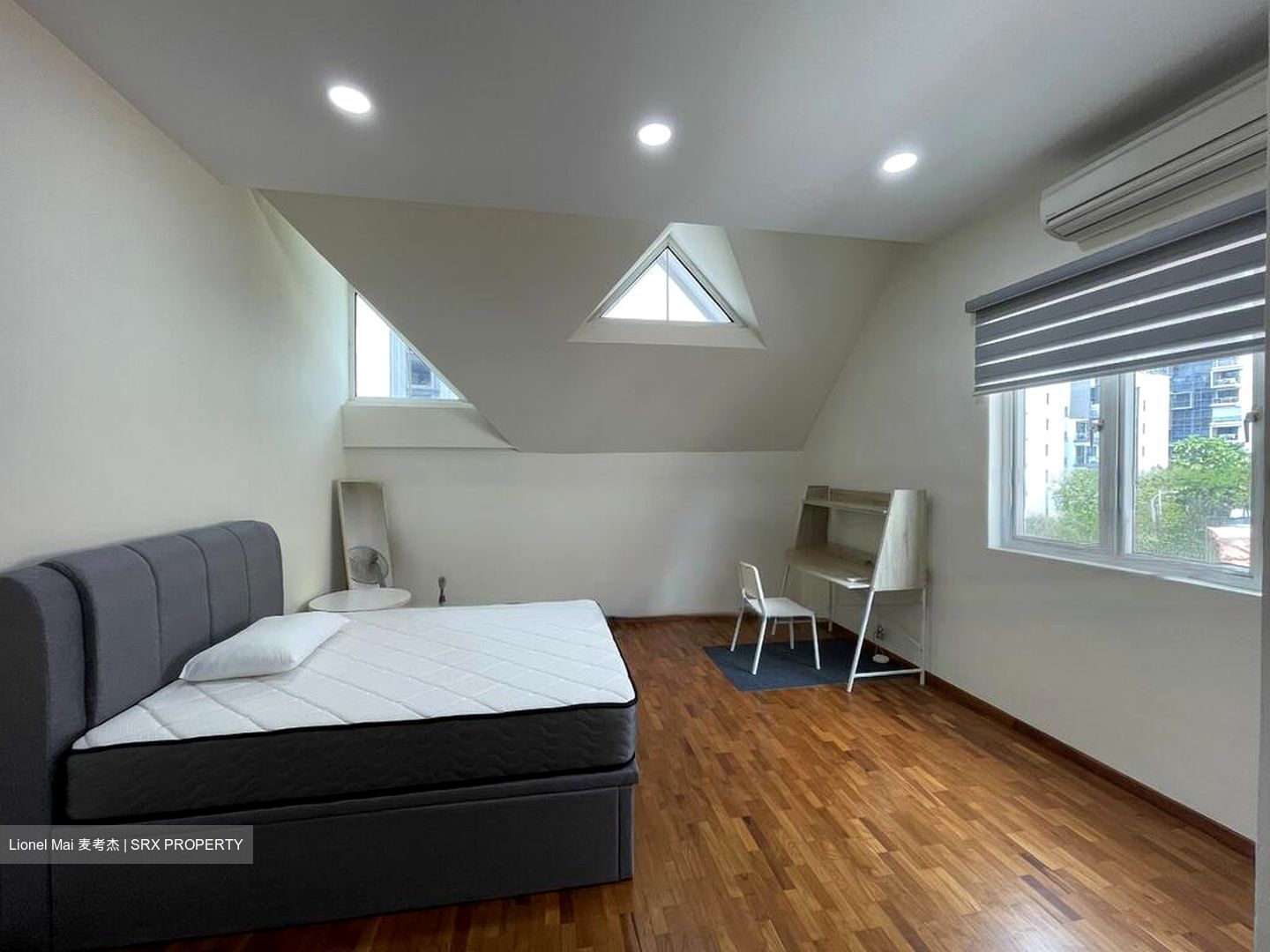 Sennett Estate (D13), Semi-Detached #496954561